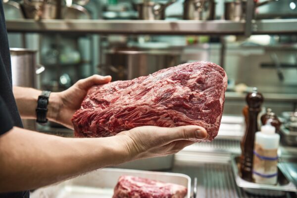 Premium Halal Beef – Tender, Juicy & 100% Natural